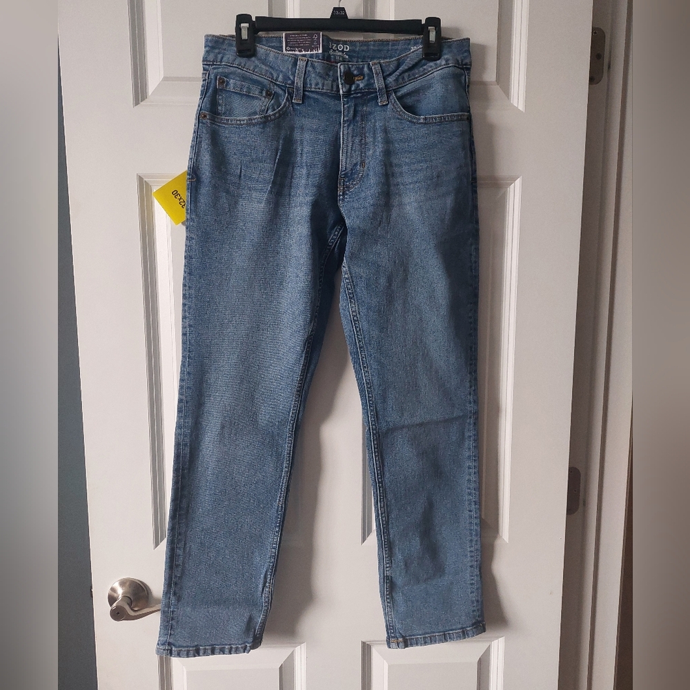 NWT Men's Izod Straight Fit Jeans